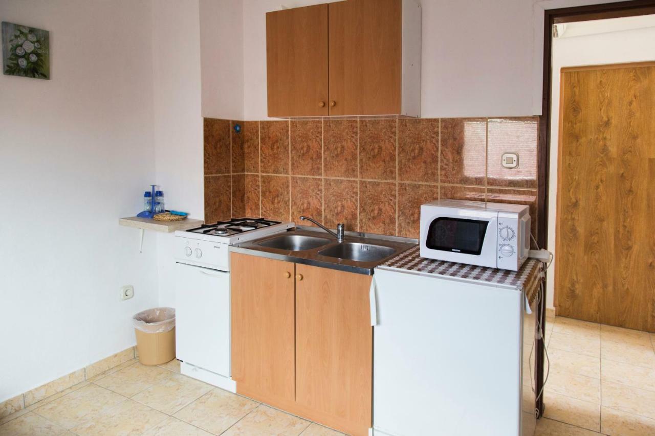 Apartments Mas-Rafaj Vir Eksteriør billede